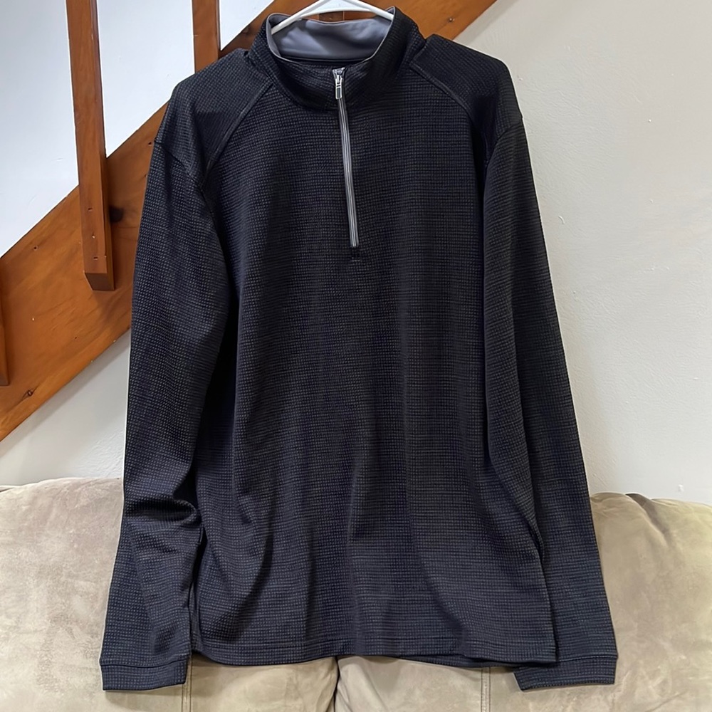 Quarter zip